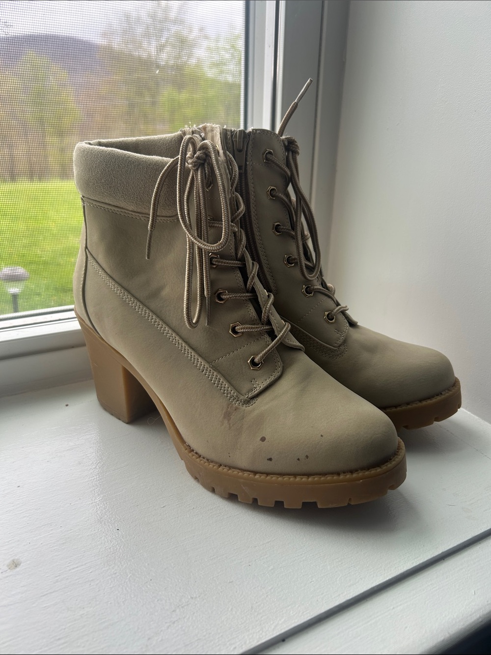 Zigi Soho Taupe Lace-Up Block Heel Ankle Boots
